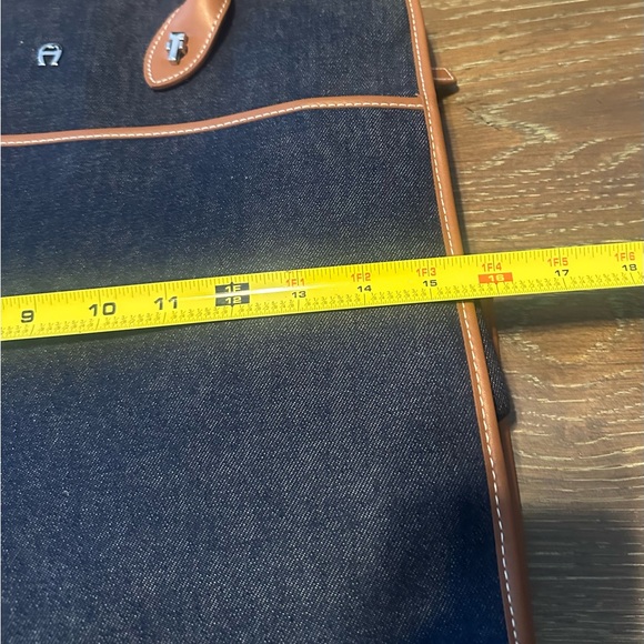 ETIENNE AIGNER bag - Picture 14 of 15